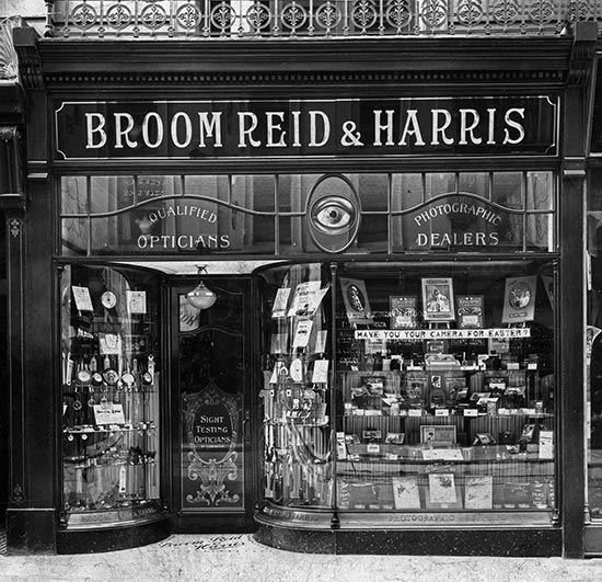 Broom Reid and Harris Shopfront circa 1910, Queen Street Exeter. Photograph Copyright © Isca Collection 01392 677614